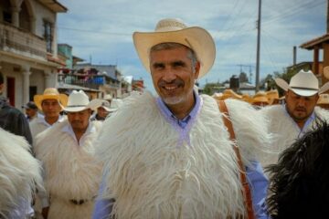 Se incrementa la red de electrificación en todo el estado: Ángel Torres