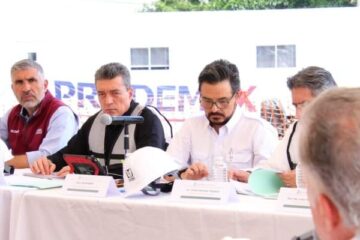 Rutilio Escandón y Zoé Robledo supervisan obra del Hospital General de Zona del IMSS, en Tuxtla Gutiérrez