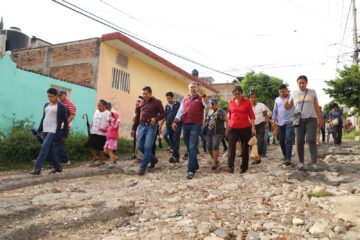 Se invertirán más de 12 mdp en pavimentación de calles en Albania Baja: Ángel Torres