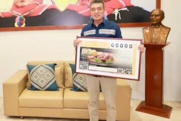 Rutilio Escandón agradece a la Lotería Nacional por difundir el cochito horneado en los cachitos