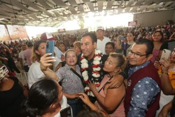 Eduardo Ramírez se reúne con mujeres emprendedoras de Tapachula