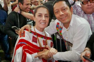 Acompaña Llaven Abarca a Claudia Sheinbaum en inicio de gira por Chiapas