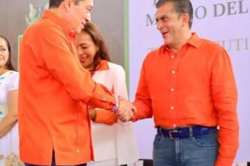 Reconoce Yamil Melgar legado de Rutilio Escandón en UNACH