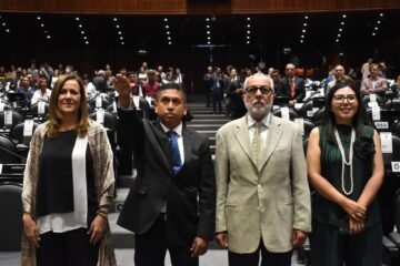 Moisés Rodríguez Tobías rindió protesta como diputado federal