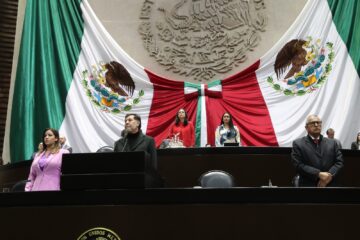 Guarda Cámara de Diputados minuto de silencio en memoria de Sebastián Piñera, expresidente de Chile