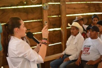 Indígenas reconocen a Valeria Rosales como una joven líder