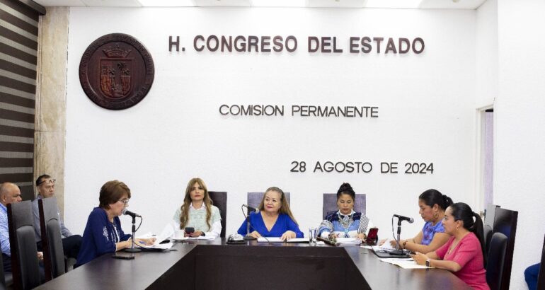 Comisión Permanente convocó al Tercer Período Extraordinario de Sesiones
