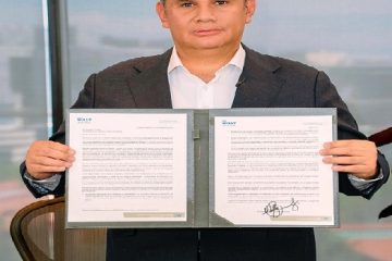 Willy Ochoa pide a Estados Unidos, rechazar a Rutilio Escandón Cadenas como Cónsul de México en Miami