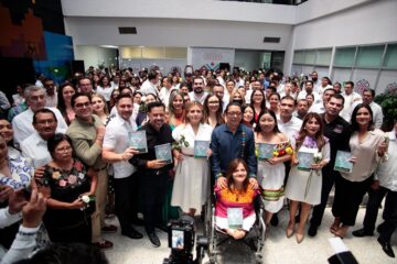 Presentan en el Congreso libro: “La paz como derecho humano”, de Jorge Luis LLaven