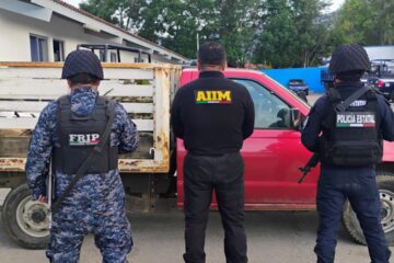 En operativos interinstitucionales recuperan vehículos con reporte de robo y abandonados en Chiapas