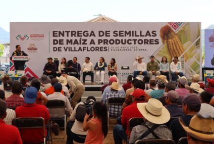 Gobernador Eduardo Ramírez y Valeria Rosales encabezan entrega de semilla de maíz a 15 mil campesinos