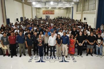 Benefician a estudiantes de la UNACH con la beca Jóvenes Escribiendo el Futuro