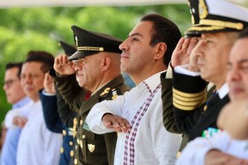 ERA presente en Ceremonia de Toma de Protesta de Bandera de los Soldados del SMN, Clase 2006