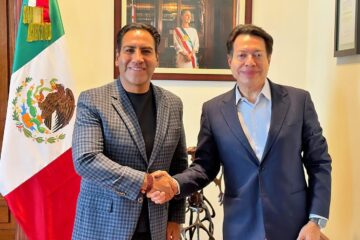 Eduardo Ramírez y titular de la SEP, Mario Delgado, fortalecen coordinación en materia educativa
