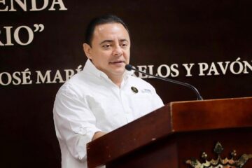 Participa Juan Carlos Moreno en el Taller de Análisis de Sentencias 2025