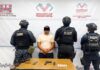 Detienen a sujeto con armas de fuego de uso exclusivo y presuntos narcóticos en Teopisca