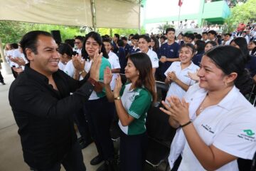 Eduardo Ramírez dignifica espacios escolares y promueve inclusión digital en el Conalep 312
