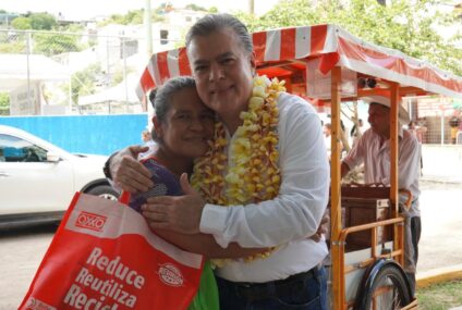 Paco Chacón lleva campaña de salud a colonias de Tuxtla Gutiérrez, Chiapas