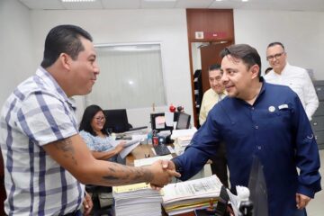 Juan Carlos Moreno Guillén recorre instalaciones del distrito judicial de Comitán