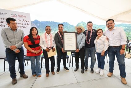 En Tapalapa, Eduardo Ramírez entrega certificación de área natural protegida a El Calvario