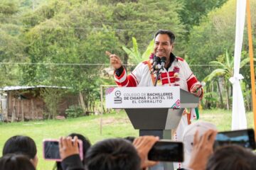 En Oxchuc, Eduardo Ramírez inauguró obras de infraestructura educativa en la Unich
