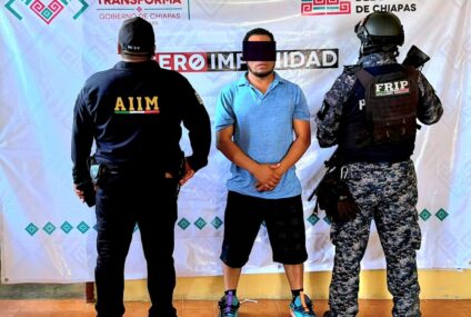En operativo interinstitucional detienen a un masculino con vehículo con alteraciones en sus identificaciones en Huixtla.