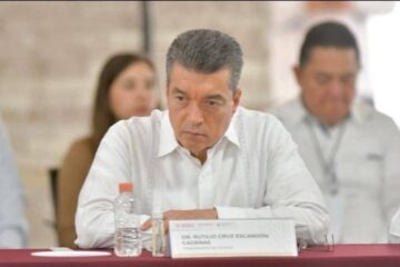 Bitácora de la “política a la chiapaneca” * La deuda financiera de Chiapas “impagable”. Cubrían compromisos, pero no taparon “el pozo”