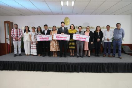 En etapa estatal del Concurso Nacional de Oratoria 2025, resulta ganador Erick Leonardo Fuentes Jiménez