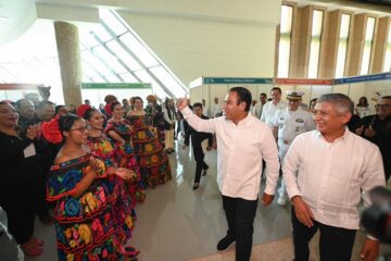 Destaca Eduardo Ramírez labor de docentes del Cecytech y TBC a favor de las juventudes