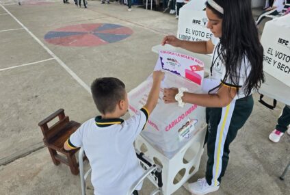 Se eligen e instalan los cabildos infantiles de Tonalá y Mapastepec: IEPC
