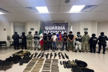 En operativo interinstitucional aseguran a seis personas con armamento en Tapilula, Chiapas