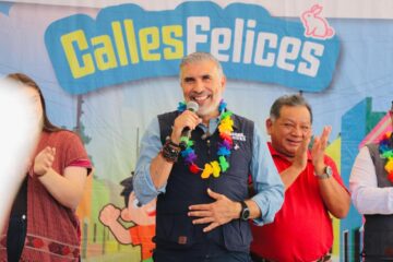 Angel Torres inaugura pavimentación de una calle más; ahora en Satélite Loma Larga Angel Torres inaugura pavimentación de una calle más; ahora en Satélite Loma Larga