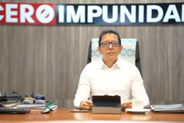 Caen tres exservidores públicos señalados como presuntos responsables de robo de computadoras e información sensible al Icatech, confirma Jorge Llaven Abarca