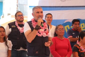 Junto a vecinas y vecinos, Angel Torres inaugura una vialidad más en Tuxtla; ahora en la colonia Nuevo Amanecer