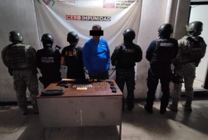 Decomisan armas de fuego y presuntos narcóticos en Tapachula