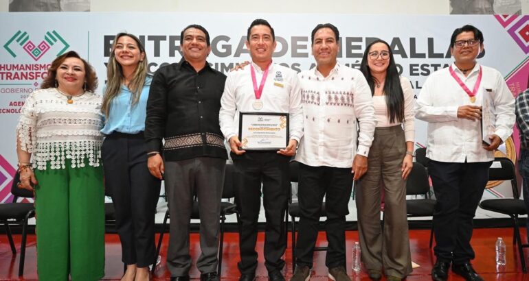 Reconoce Eduardo Ramírez a investigadoras e investigadores de Chiapas por sus aportaciones al desarrollo