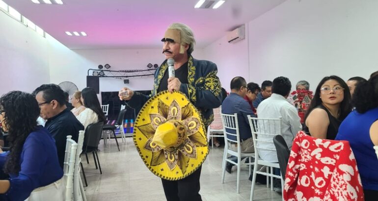 Celebran posada navideña y brindis de fin de año trabajadores del Sistema Chiapaneco de Radio, Televisión y Cinematografía Celebran posada navideña y brindis de fin de año trabajadores del Sistema Chiapaneco de Radio, Televisión y Cinematografía