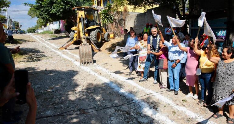 Inicia Angel Torres nueva obra de Calles Felices en Linda Vista Shanká Inicia Angel Torres nueva obra de Calles Felices en Linda Vista Shanká