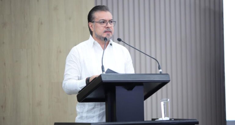 Un año de resultados con profundo sentido social y humano: Paco Chacón Un año de resultados con profundo sentido social y humano: Paco Chacón