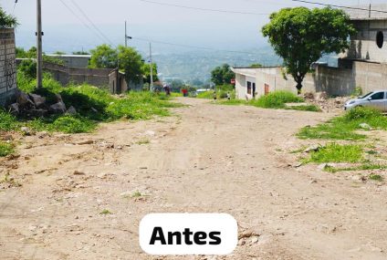 Inaugura Angel Torres cerca de un kilómetro de pavimentación con concreto hidráulico, en la colonia Satélite Loma Larga