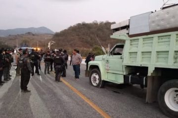 Un muerto y un herido en enfrentamiento entre civiles armados y fuerzas del orden en Jiquipilas, Chiapas