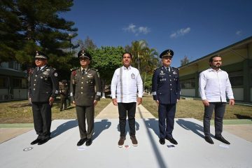 Eduardo Ramírez asiste a conmemoración del Día de la Bandera* Eduardo Ramírez asiste a conmemoración del Día de la Bandera*