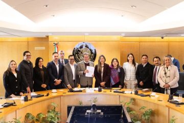 Diputados entregan al Congreso de la Unión iniciativa de reforma a Ley Federal de Armas de Fuego y Explosivos