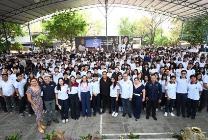 Eduardo Ramírez entrega mobiliario e insumos al Cobach y fortalece infraestructura educativa en el Cebech