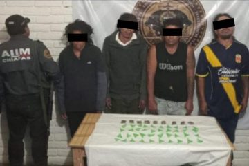 En Cintalapa detienen a presuntos narcomenudistas y “halcones”: FGE En Cintalapa detienen a presuntos narcomenudistas y “halcones”: FGE