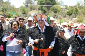Con Eduardo Ramírez, cambia la historia en comunidades donde la espera se había hecho costumbre Con Eduardo Ramírez, cambia la historia en comunidades donde la espera se había hecho costumbre
