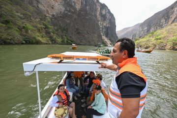 Eduardo Ramírez supervisa limpieza del Cañón del Sumidero en el marco del Operativo Semana Santa Segura