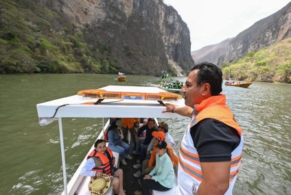 Eduardo Ramírez supervisa limpieza del Cañón del Sumidero en el marco del Operativo Semana Santa Segura