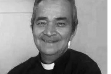 Localizan sin vida a sacerdote católico de Ocotepec