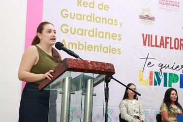 Valeria Rosales fortalece participación de niñez y juventud ambiental con toma de protesta de redes en Villaflores